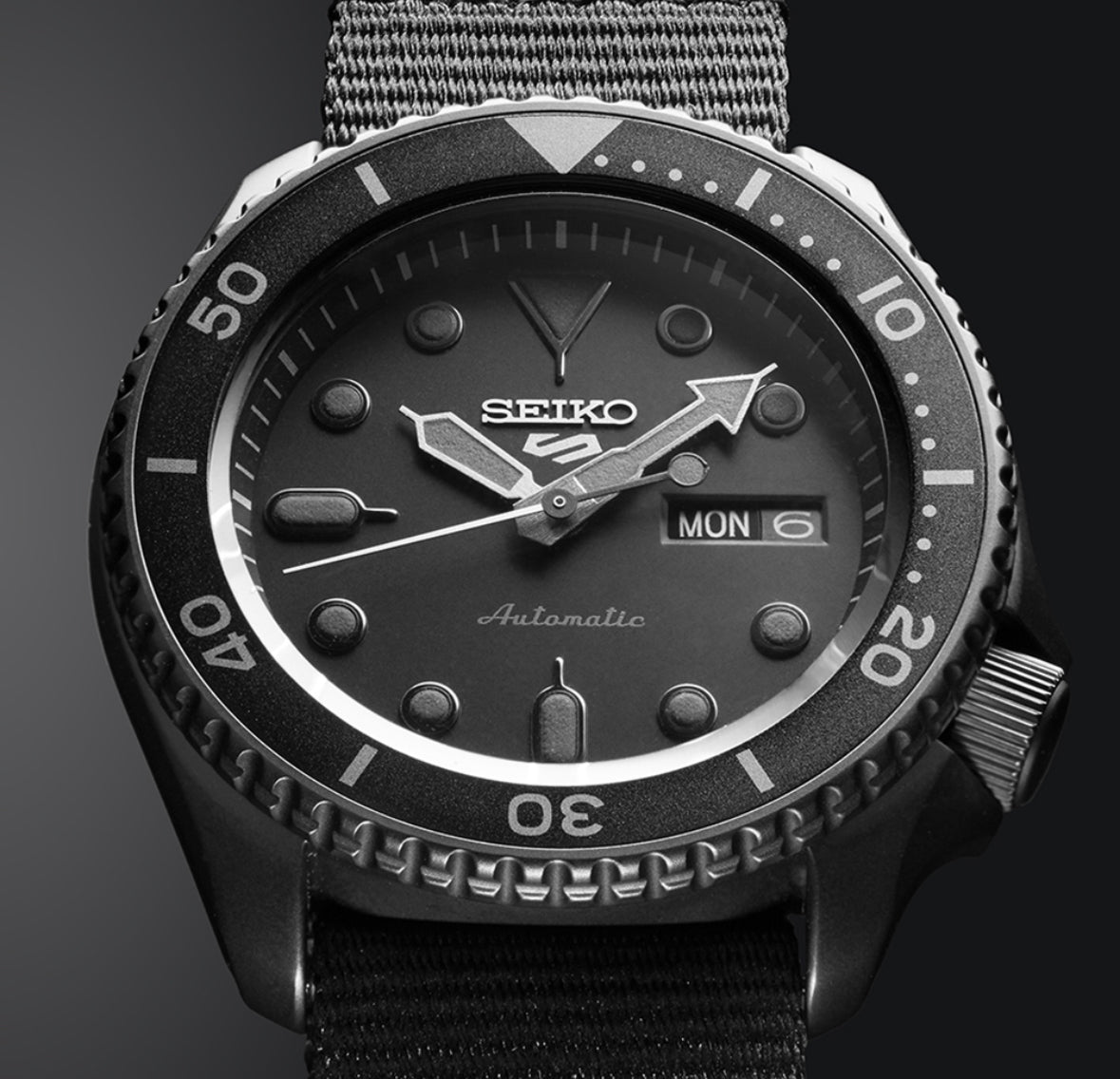 SEIKO 5 SPORTS SRPD79