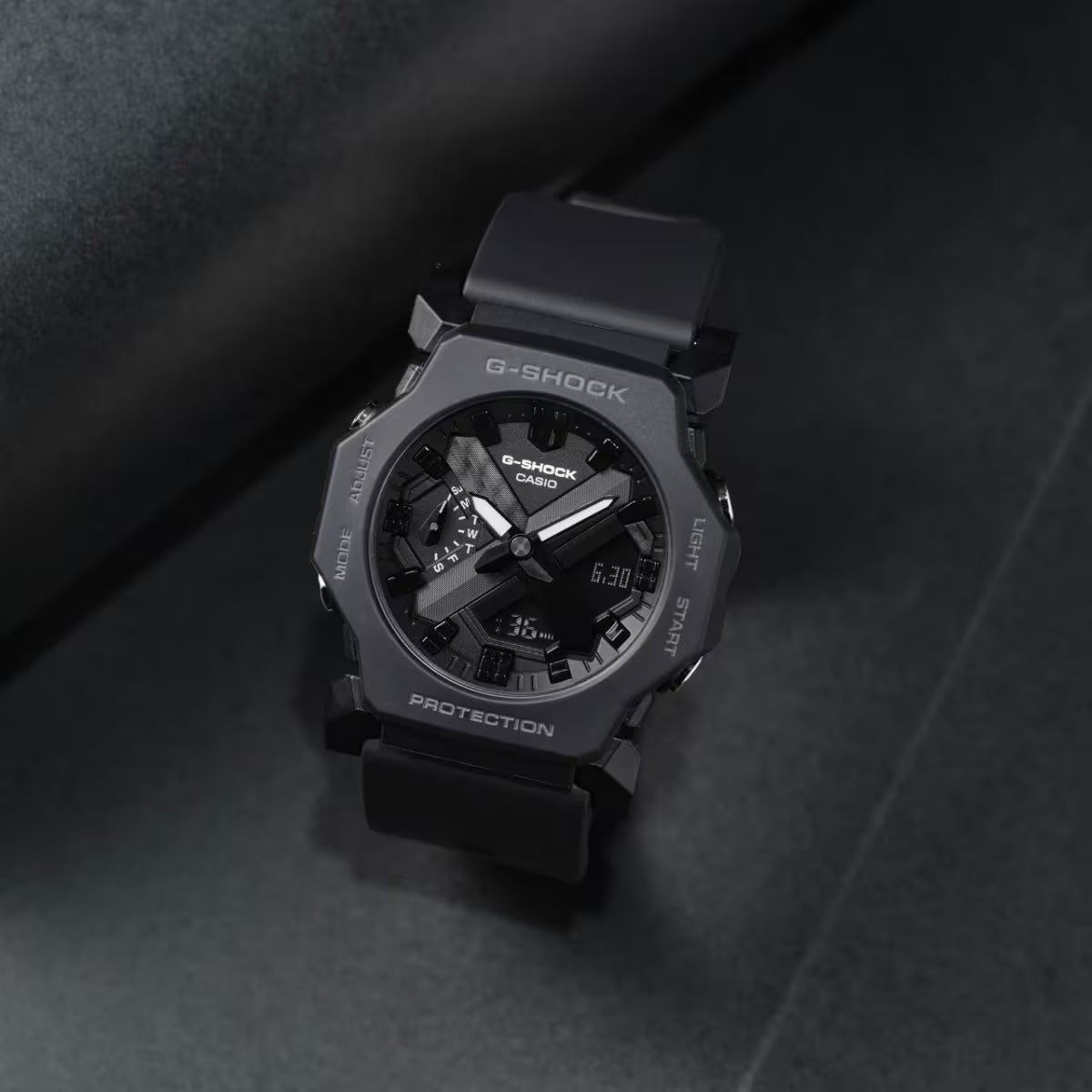 CASIO G-Shock GA-2300-1AER