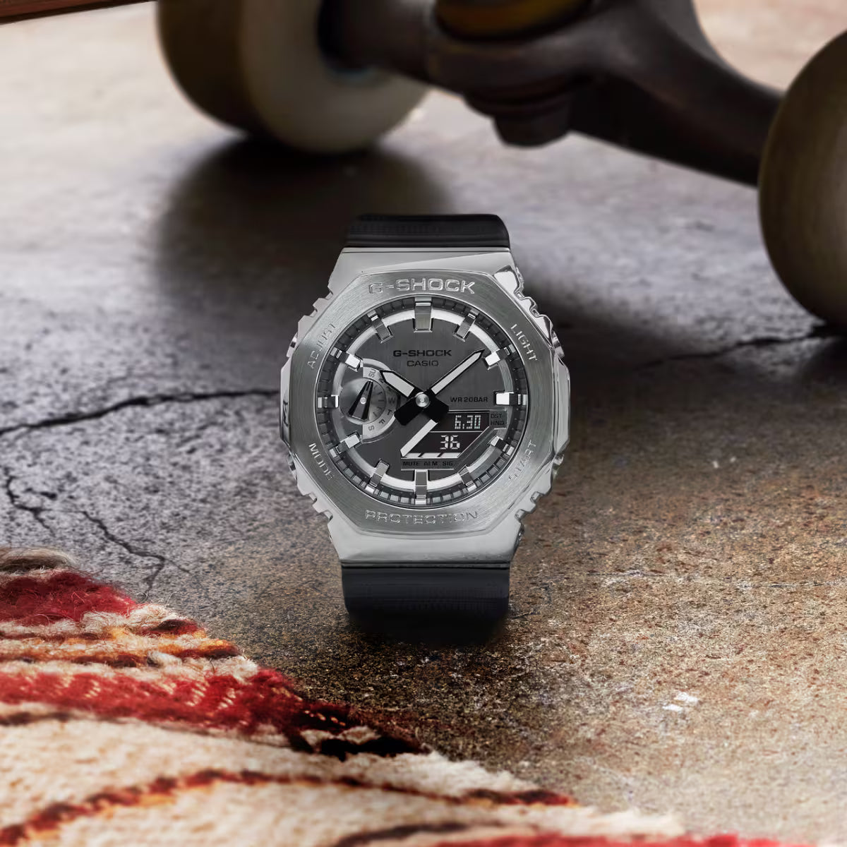 CASIO G-SHOCK GM-2100-1ADR