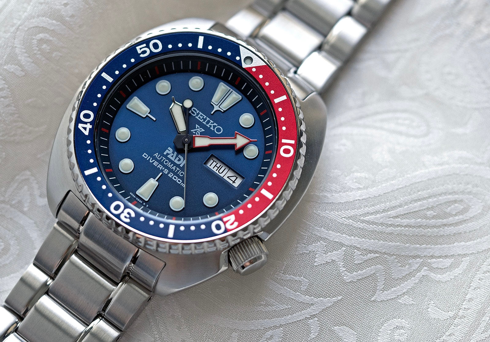 SEIKO PROSPEX SRPE99K1 - PADI Special Edition ‘Pepsi’