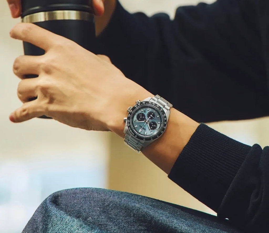 SEIKO PROSPEX SSC935P1 - Speedtimer Solar Chronograph